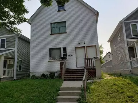 2106 N 39th #2108, Milwaukee, WI 53208