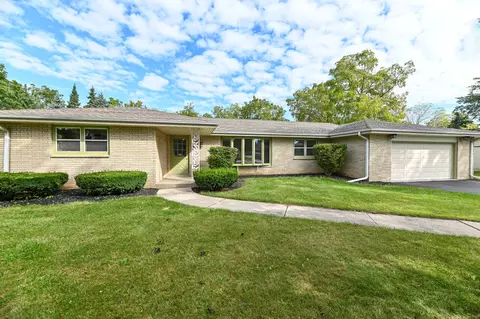5630 Sandy, Mount Pleasant, WI 53406