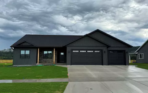 3351 Horton, Holmen, WI 54636