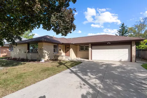 3782 S Massachusetts, Milwaukee, WI 53220