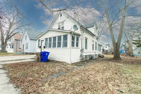 4819 14th, Kenosha, WI 53140