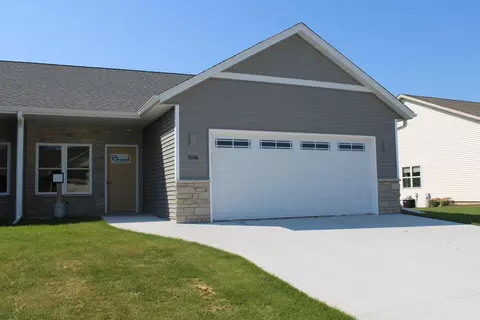 1008 Covington #2, Sheboygan Falls, WI 53085