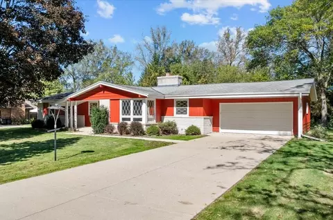 12320 W Somerset, Franklin, WI 53132