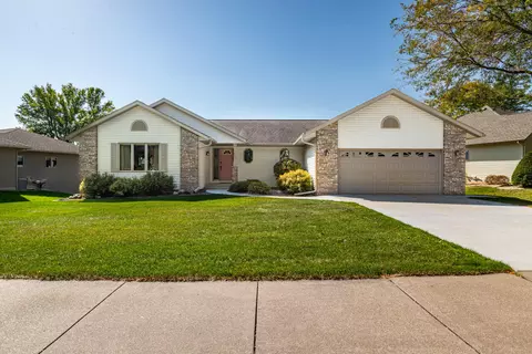 241 Larkspur, Onalaska, WI 54650