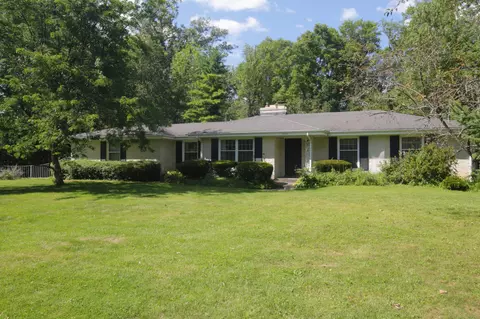 1824 Tiffany, Racine, WI 53402