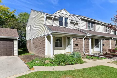 6276 W College, Greendale, WI 53129