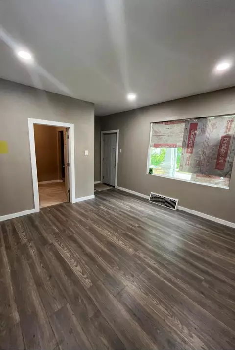 2634 N 24th, Milwaukee, WI 53206