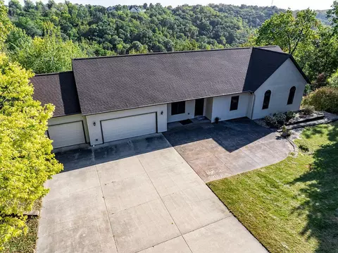 W4267 Ridge, Greenfield, WI 54601
