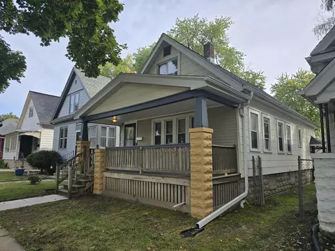 5446 N 41st, Milwaukee, WI 53209