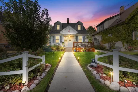 506 E Bolivar, Milwaukee, WI 53207