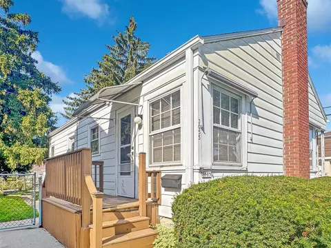 3055 N 78th, Milwaukee, WI 53222