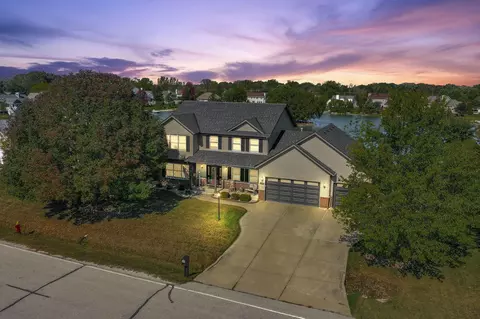 3170 E Lindy, Oak Creek, WI 53154