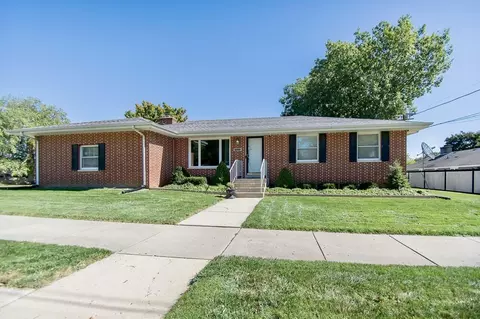 7005 49th, Kenosha, WI 53142