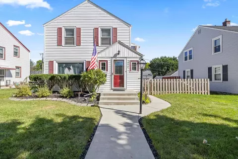 2454 S 65th, West Allis, WI 53219