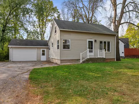 4109 Waldo, Manitowoc, WI 54220