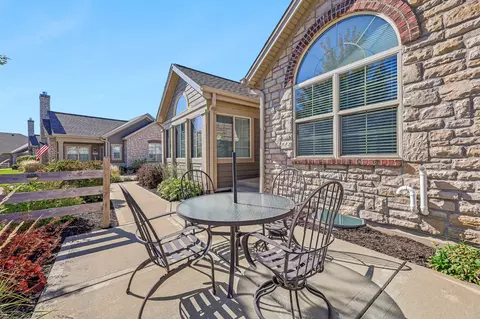 1018 Ann Marie #9, Oconomowoc, WI 53066