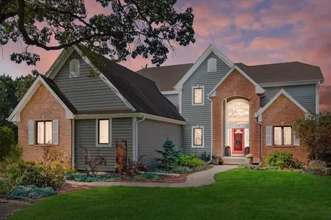 209 Kummrow, Wales, WI 53183