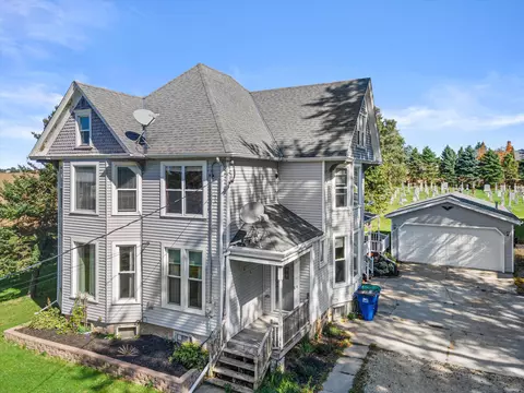 6928 County Hwy W, Addison, WI 53090
