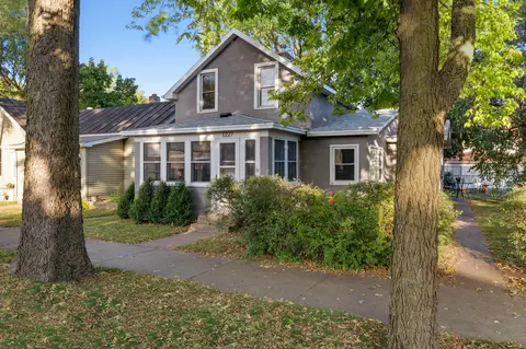 1227 11th, La Crosse, WI 54601