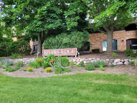 4080 W Rivers Edge #13, Brown Deer, WI 53209