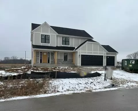 614 Twin Creeks, Dousman, WI 53118