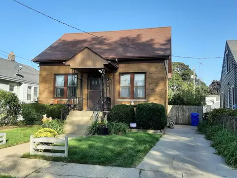 6513 32nd, Kenosha, WI 53142