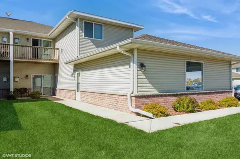334 Brookside #7, Mayville, WI 53050