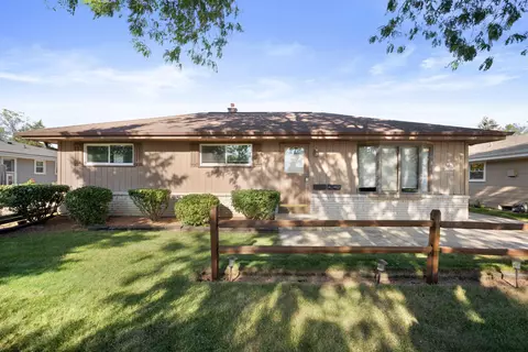 n87w15072 Rozanne, Menomonee Falls, WI 53051