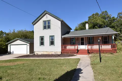 w110 County Road D, Spring Prairie, WI 53105