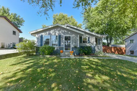 1700 Edgewood, South Milwaukee, WI 53172
