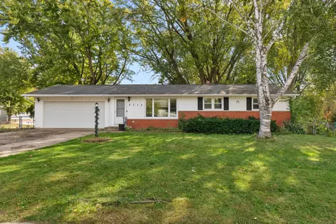 2715 Ramada, Green Bay, WI 54304