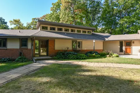 4413 Northwestern, Mount Pleasant, WI 53405