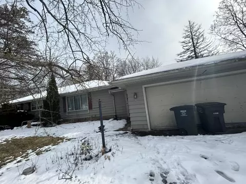 3417 W Woodward, Franklin, WI 53132