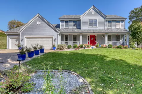 2804 Apache, Waukesha, WI 53188