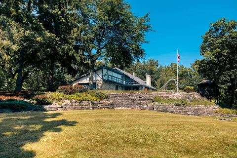 s28w32775 County Road G, Genesee, WI 53118