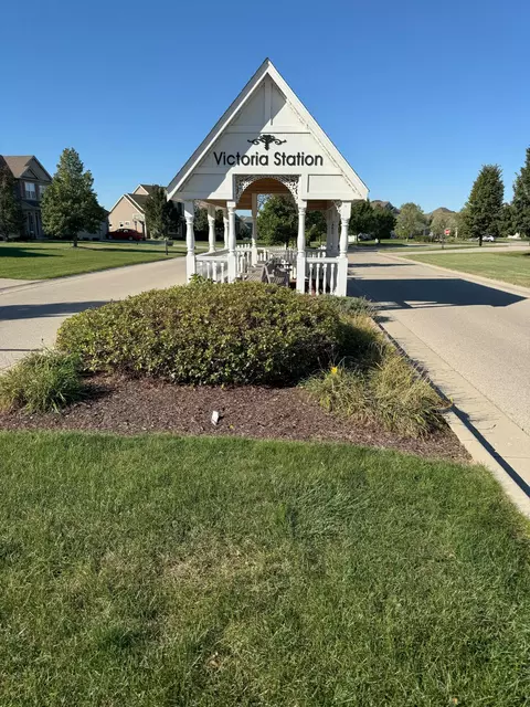 n42w22655 Cabot, Pewaukee, WI 53072