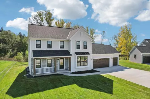 w251n2337 Valleyview, Pewaukee, WI 53072