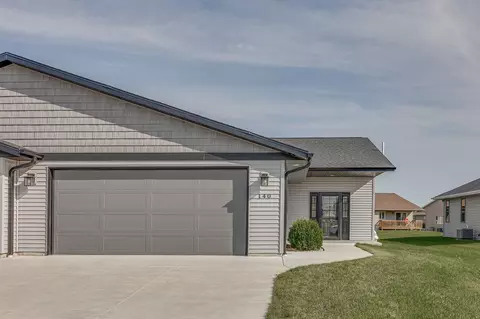 140 Sunrise #2, Cedar Grove, WI 53013