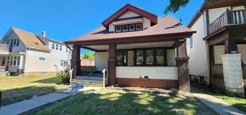 3426 N 18th, Milwaukee, WI 53206