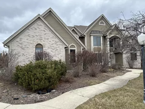 11250 W Heritage, Milwaukee, WI 53224