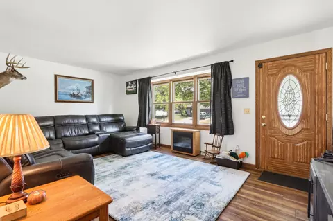1513 Fairlawn, North Fond Du Lac, WI 54937