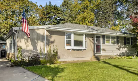 1825 S Moorland, New Berlin, WI 53151