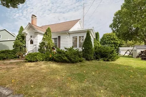 60 Shirley, Fort Atkinson, WI 53538