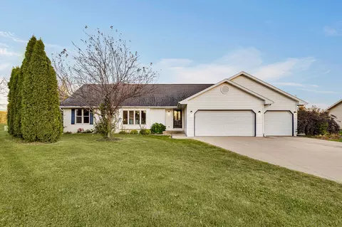 w4688 Parkway Court, Sherwood, WI 54169