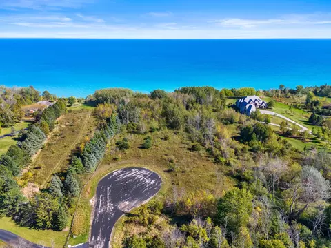 Lt3 Lake Side, Grafton, WI 53024