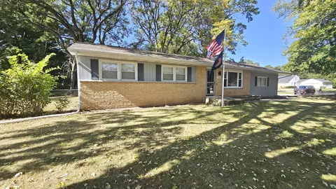 1720 N N Ldg, Beloit, WI 53511