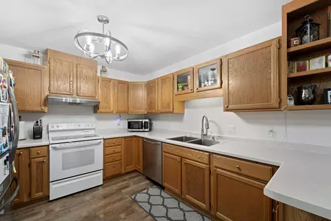 140 W Commerce #114, Slinger, WI 53086