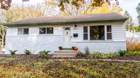 2013 Parkfield, West Bend, WI 53090