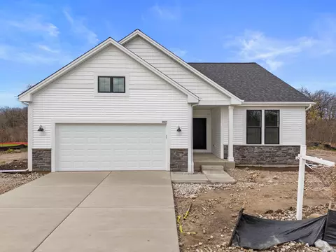 9547 S Sophia, Franklin, WI 53132