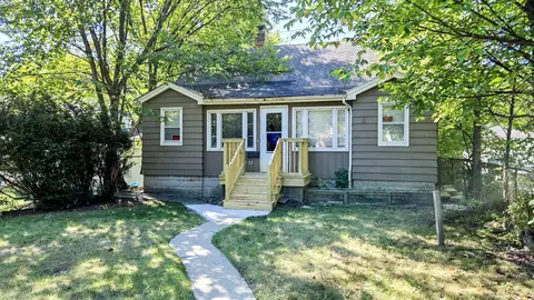4725 W Fond Du Lac, Milwaukee, WI 53216